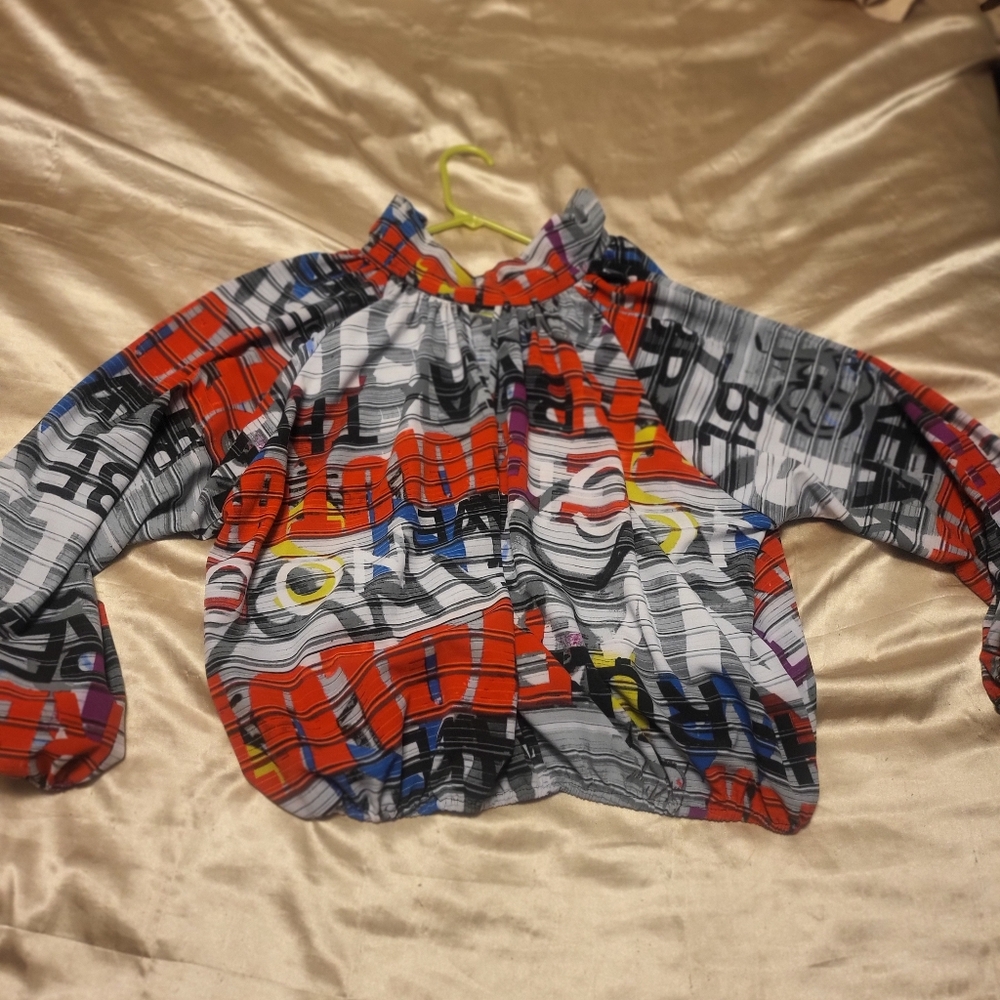 NY&Co multicolor cropped blouse